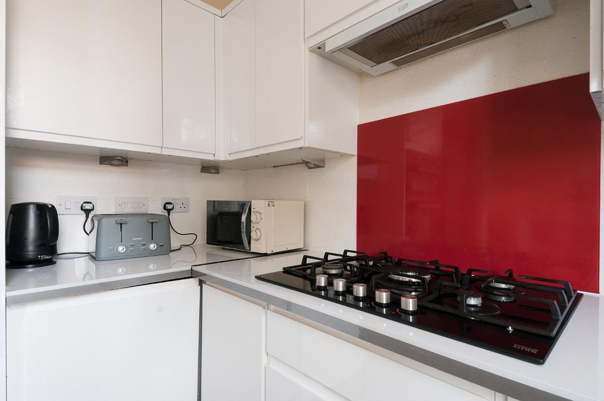 2 Bed Property, Sleeps 5, Free Parking, Near Centre Ferienhaus Edinburgh